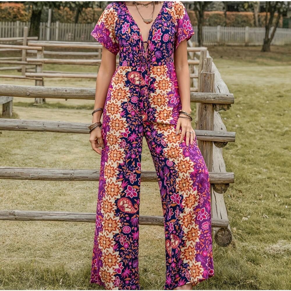 NWOT SHEIN Curve V-Neck Bohemian Printed Wide Leg Jumpsuit, 1XL - Picture 3 of 9